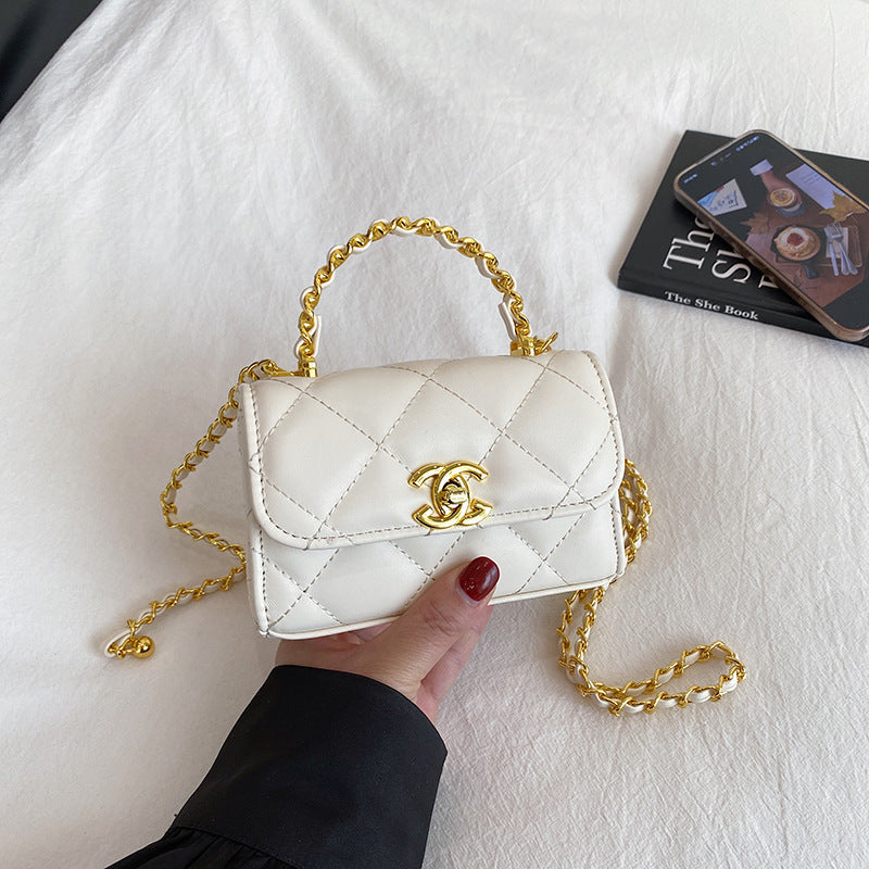 Women's Diamond Quilted Chain Shoulder Bag