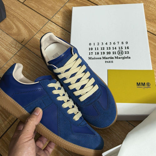 Unisex Retro Low Top Sneakers