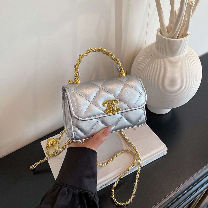 Women's Diamond Quilted Chain Shoulder Bag